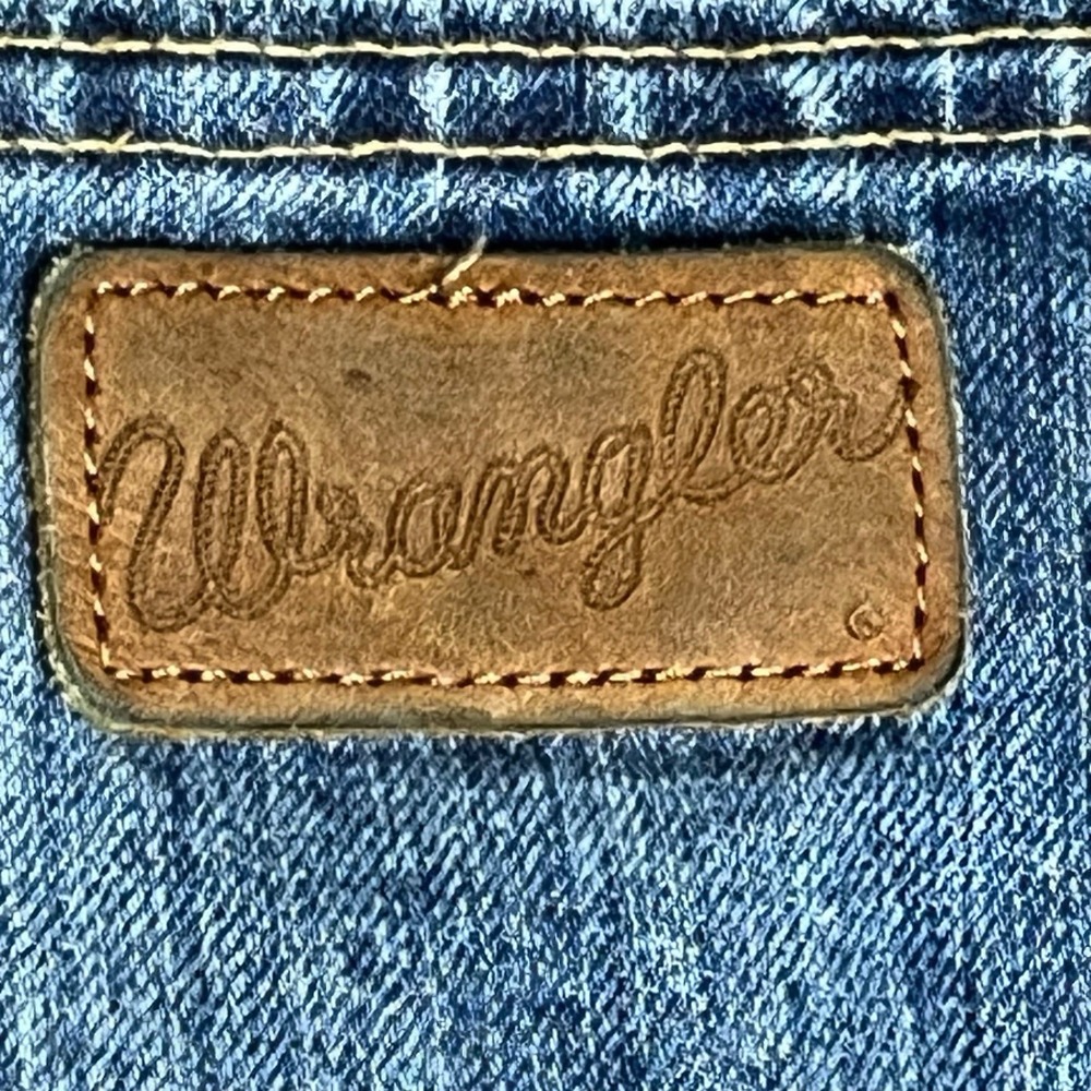 Wrangler Jeans Mens 40 x 32 Retro‎ Slim Boot Med Wash 100% Cotton 77MWZWO